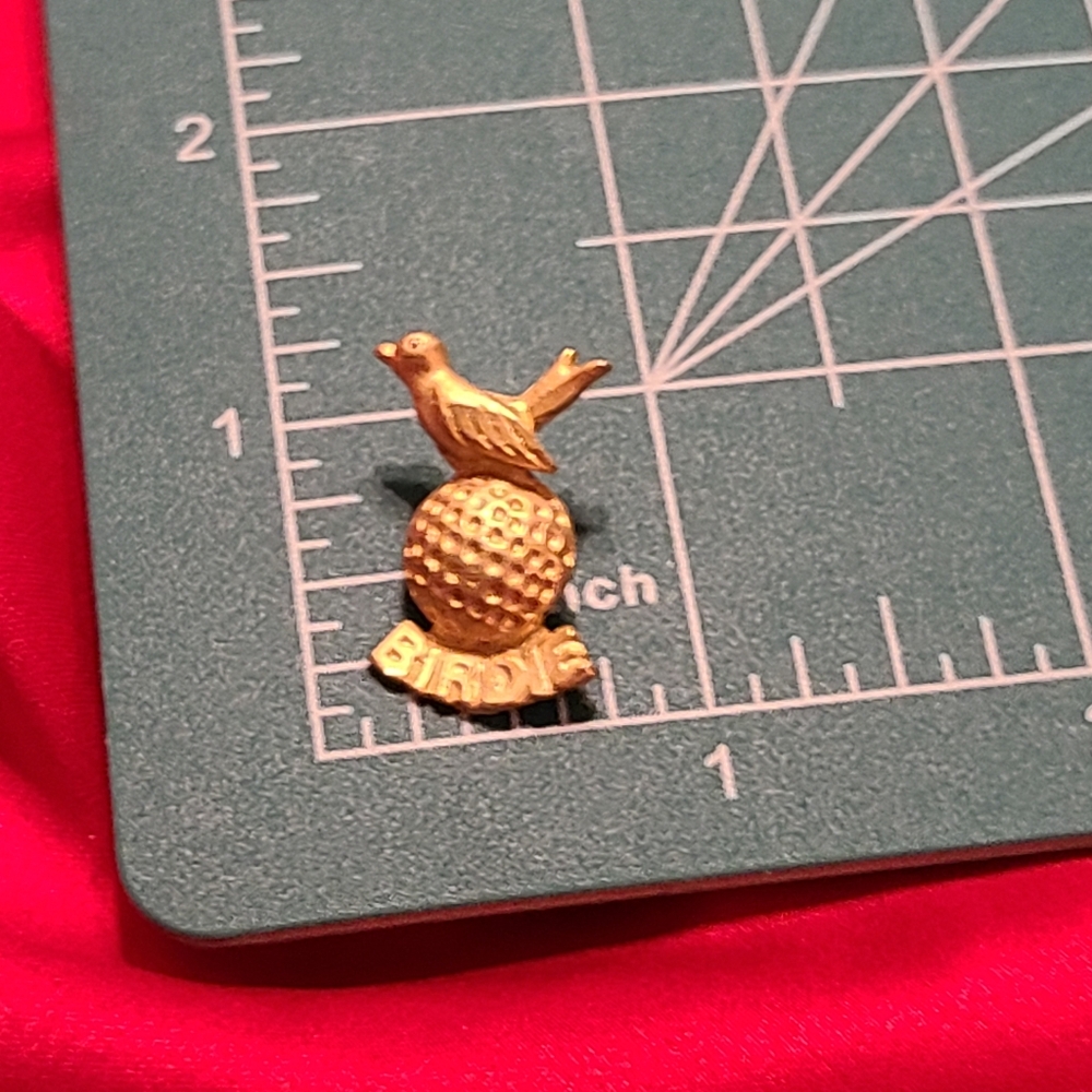 Gold Birdie Brooch Super Nice - Picture 4 of 6